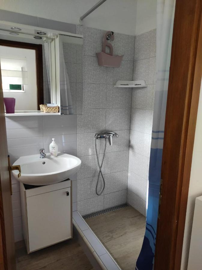 Appartement House Valun 42 Extérieur photo
