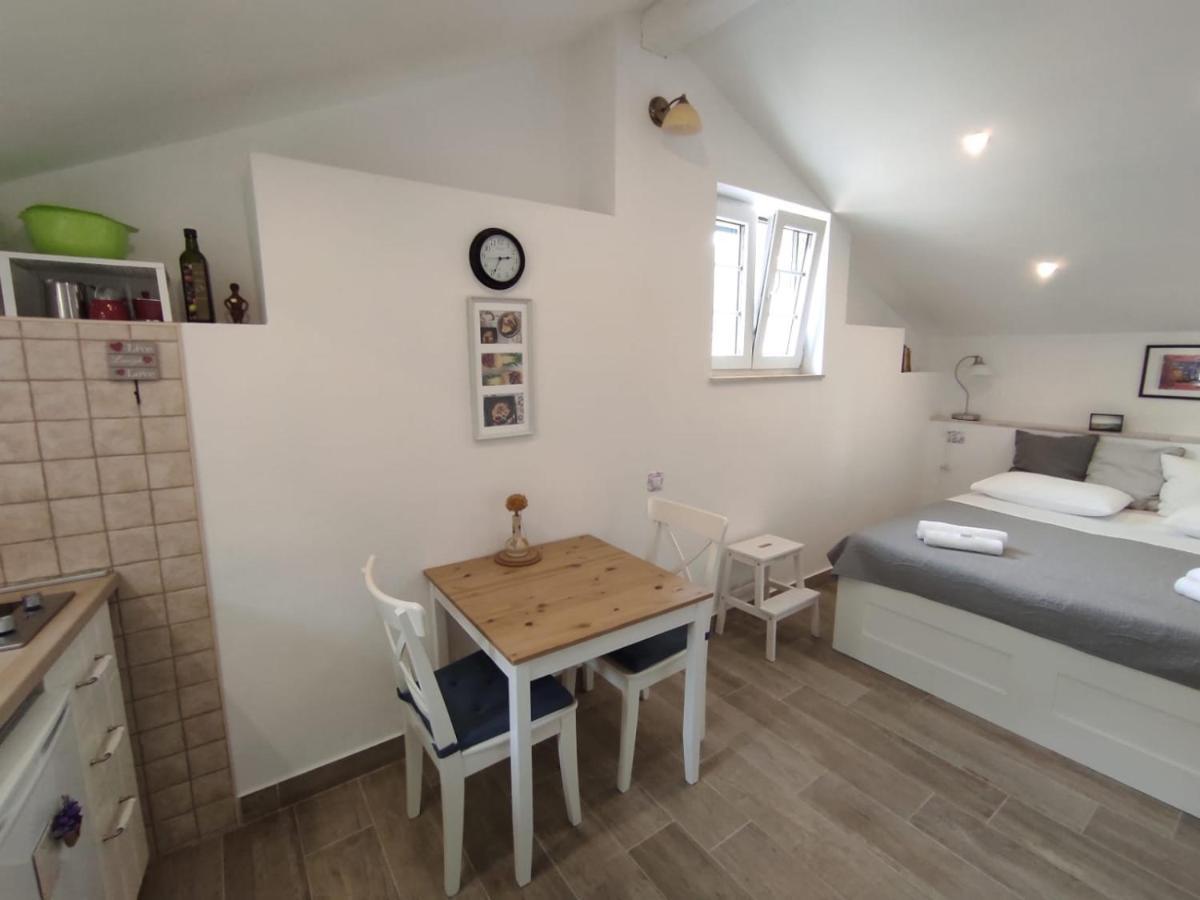Appartement House Valun 42 Extérieur photo